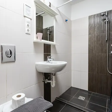 K20- Boutique Apartments, Best Location, By Bqa Apartman